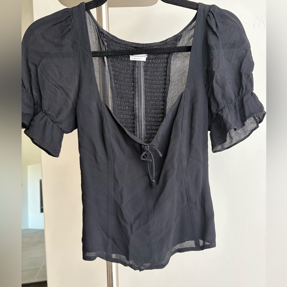 Reformation Delevan Short Puff Sleeve in Black size 4